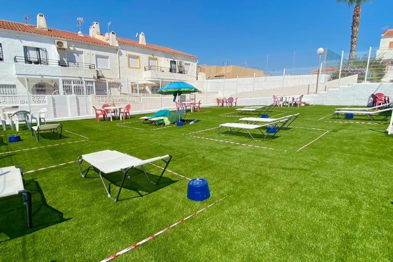 Costa Blanka Resident Apartman Torrevieja Exterior photo